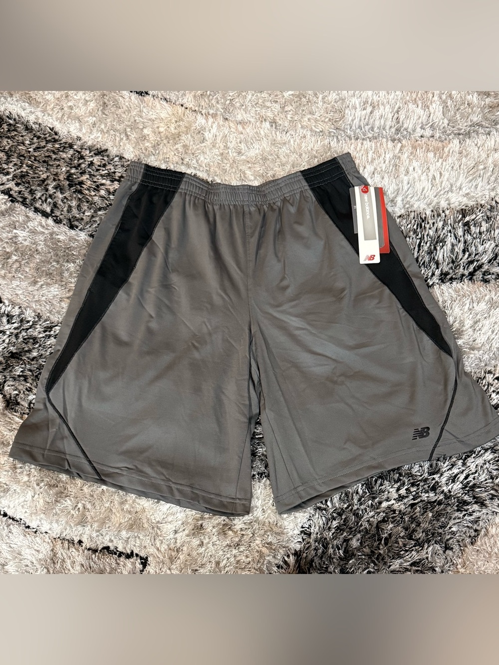 New Balance Lightning Dry Gray Black Micro Shorts Men’s Medium NWT